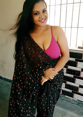 Meri pati ne sambhali meri parivar ko