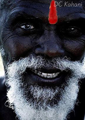 Kubda Ganguram Bhikari kee Hawas kee Shikar aik Masoom Kali